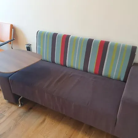 London Luxury 2 Bedroom Flat 4 Mins To Ilford Stn Sleeps X8 Free Parking